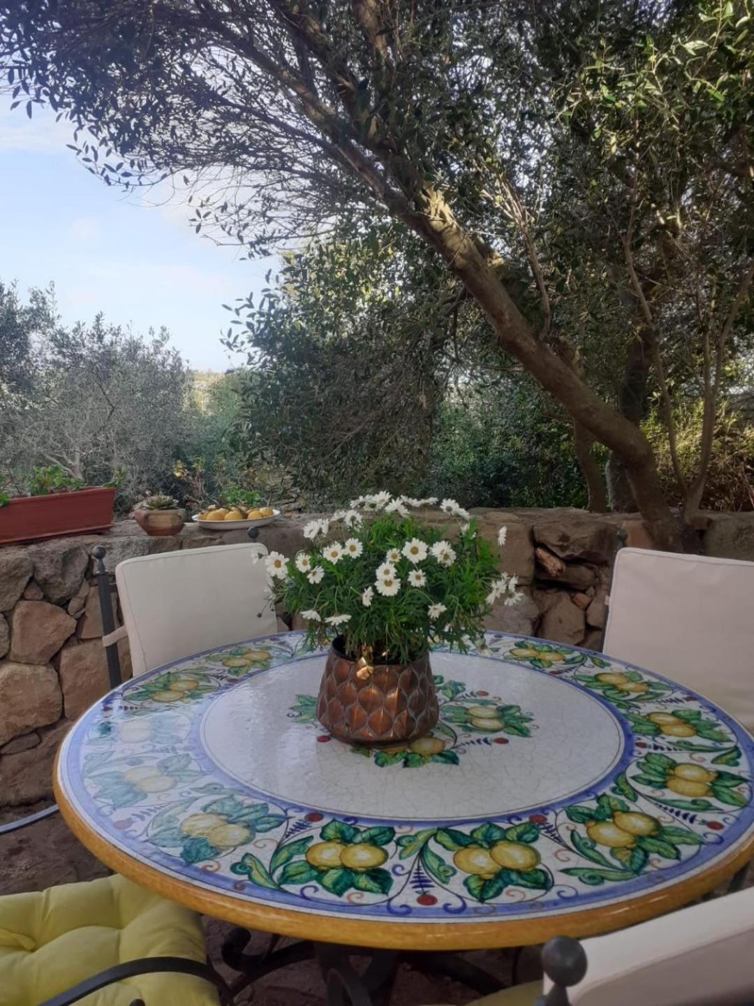 Domus Oriens B&B monolocale privato in villa bifamiliare Portoscuso Esterno foto