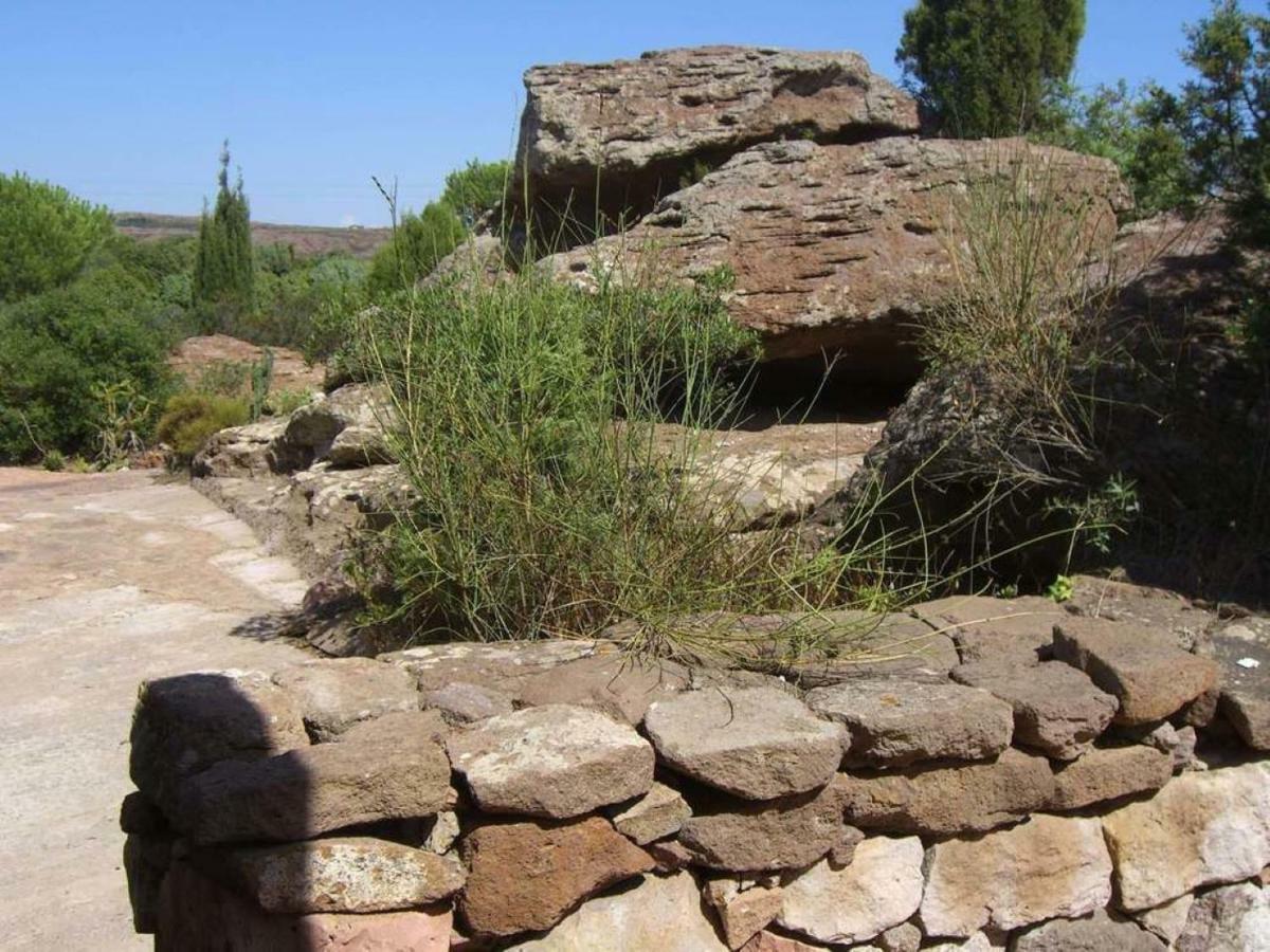 Domus Oriens B&B monolocale privato in villa bifamiliare Portoscuso Esterno foto